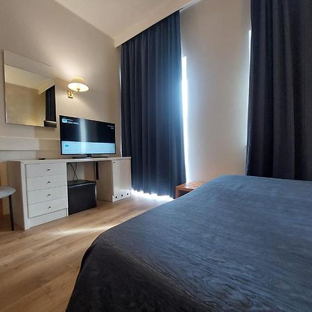 Eurohotel П'яченца Екстер'єр фото